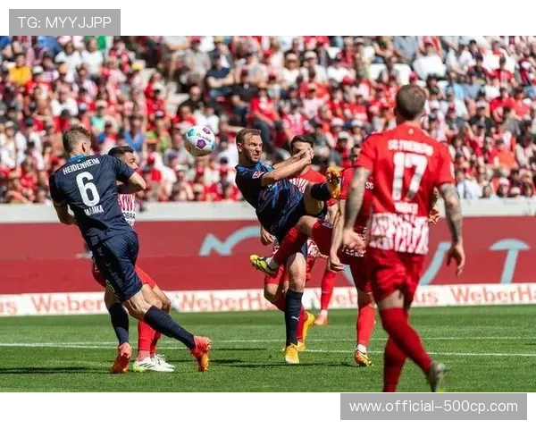 美因茨1-1科隆，保级队各取一分